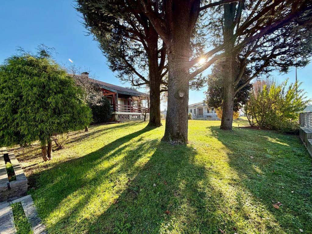 Villa a Luisago in Via Giacomo Matteotti - Foto 2