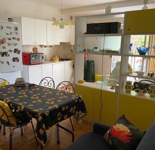 Appartamento a Isola di capo rizzuto in Via Capo Rizzuto - Foto 2