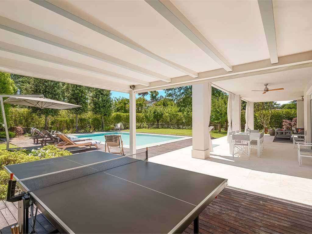 Villa a Forte dei marmi in Via Regeni 23 - Foto 5
