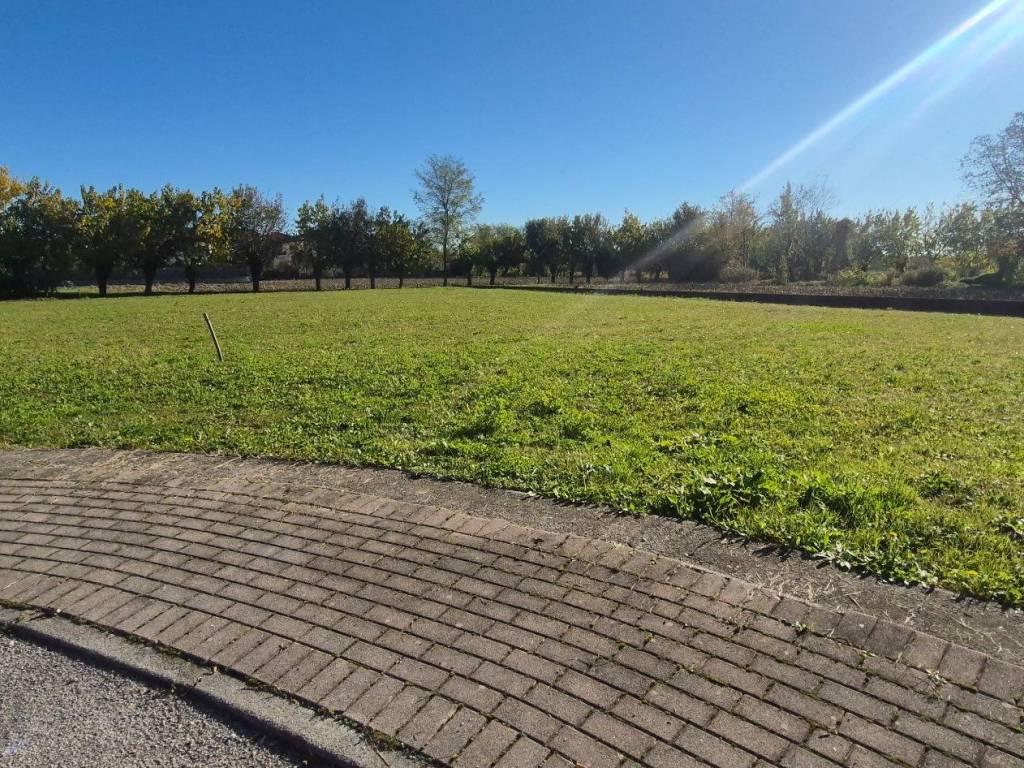 Terreno a Martignacco in Via 1 Maggio, 58 - Foto 4