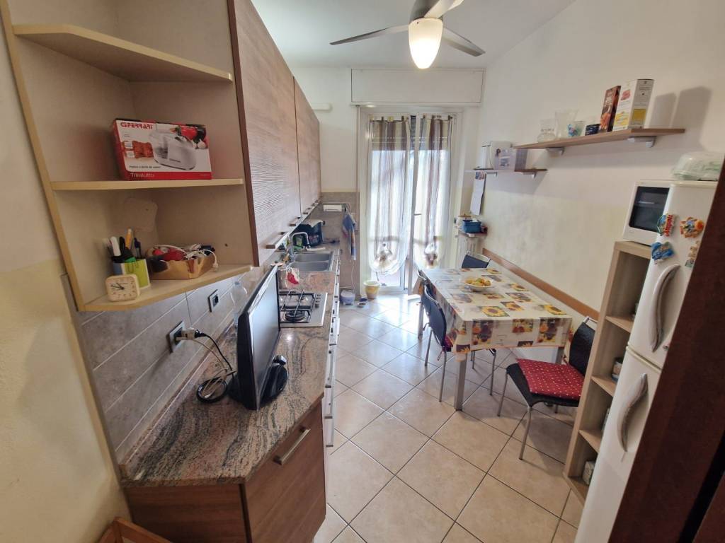 Appartamento a Cesano boscone in Via delle Querce, 2 - Foto 5