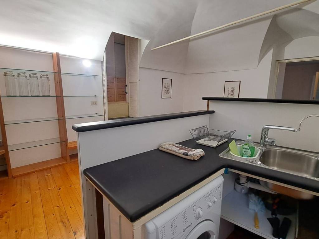 Appartamento a Genova in Salita di Santa Maria di Castello - Foto 3
