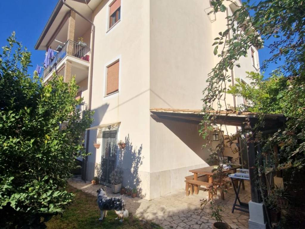Appartamento a Grottaferrata in Viale 1 Maggio, 24 - Foto 4