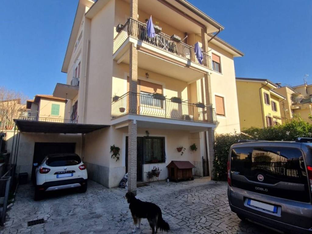 Appartamento a Grottaferrata in Viale 1 Maggio, 24 - Foto 5
