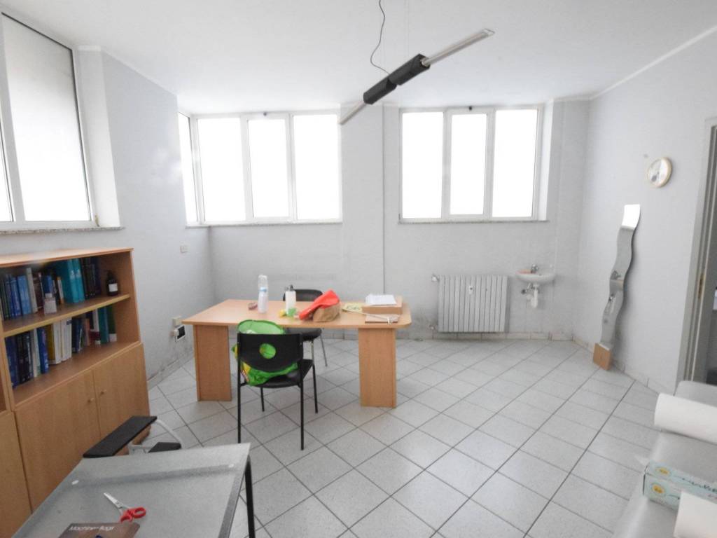 Immobile a Torre pellice in Via Giovanni Giolitti, 1 - Foto 3