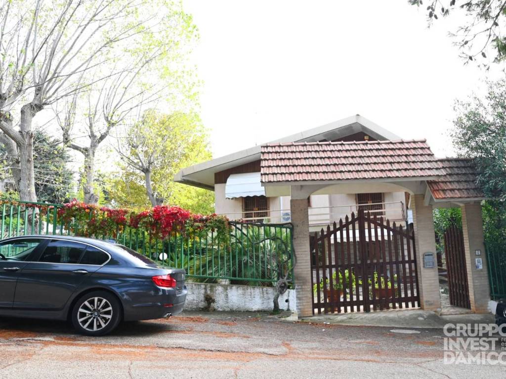 Villa a Cisternino in Viale Valle d'Itria - Foto 3