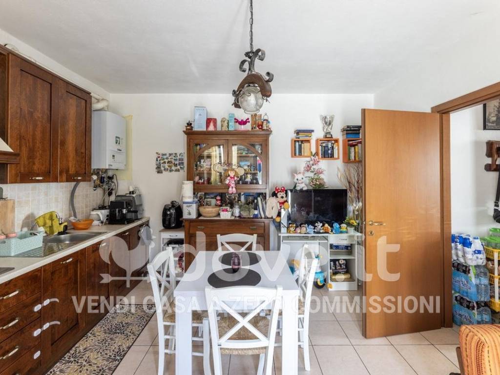 Appartamento a Origgio in Via Dante Alighieri, 11 - Foto 2