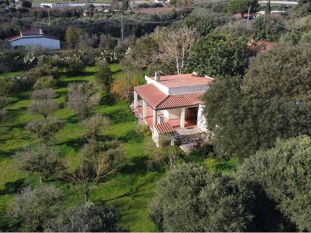 Villa a Quartucciu in via delle primule , 2 - Foto 2