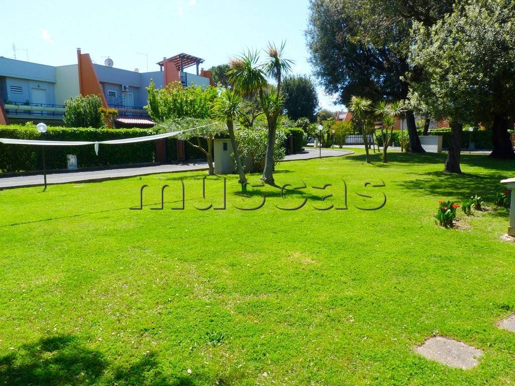 Villetta a schiera a Fiumicino in Viale Castellammare - Foto 2