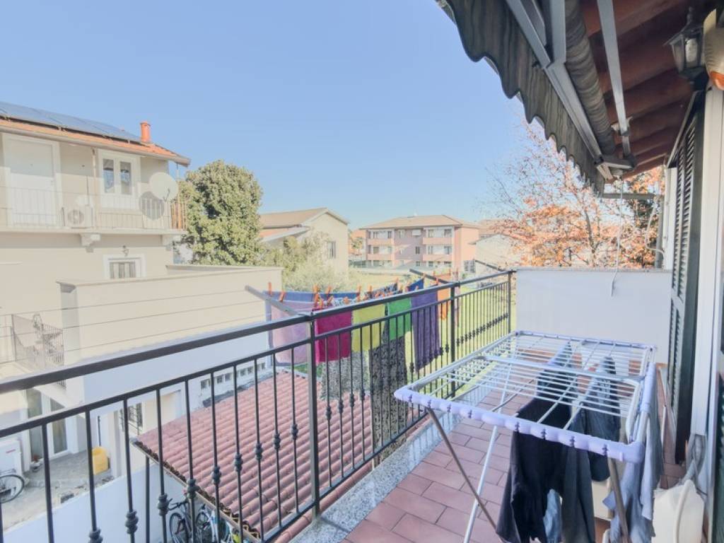 Villa a Trecate in Via Romentino, 10 - Foto 2