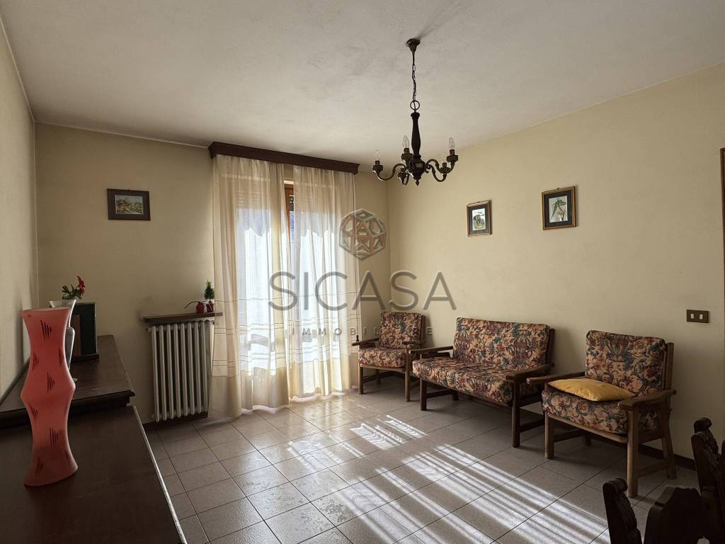 Appartamento a Città di castello in Viale Aldo Bologni, 62 - Foto 2