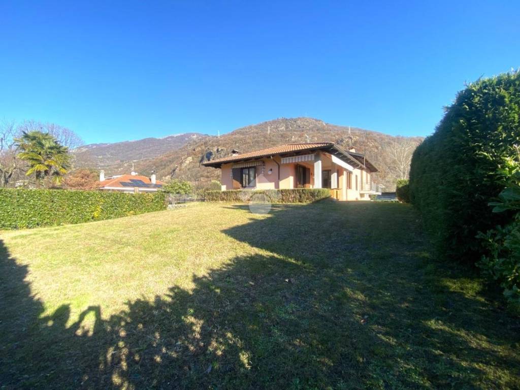 Villa a Borgofranco d'ivrea in Via Cavour, 12 - Foto 4