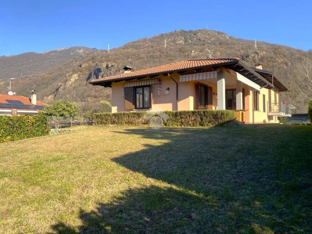 Villa a Borgofranco d'ivrea in Via Cavour, 12 - Foto 5