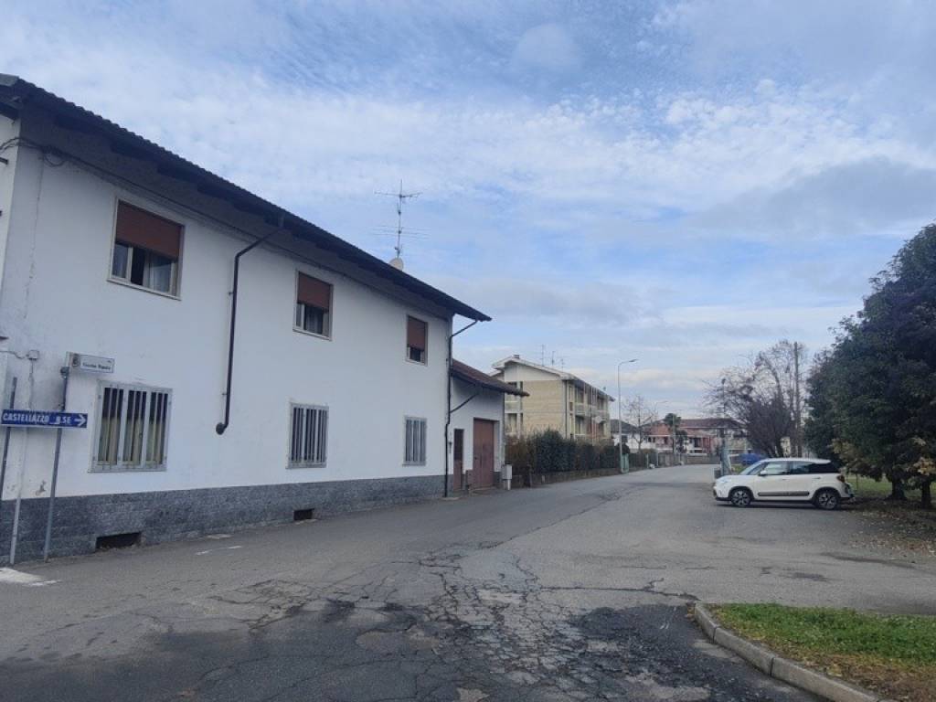 Villa a Casaleggio novara in Via Cascine Vignole, 1 - Foto 4