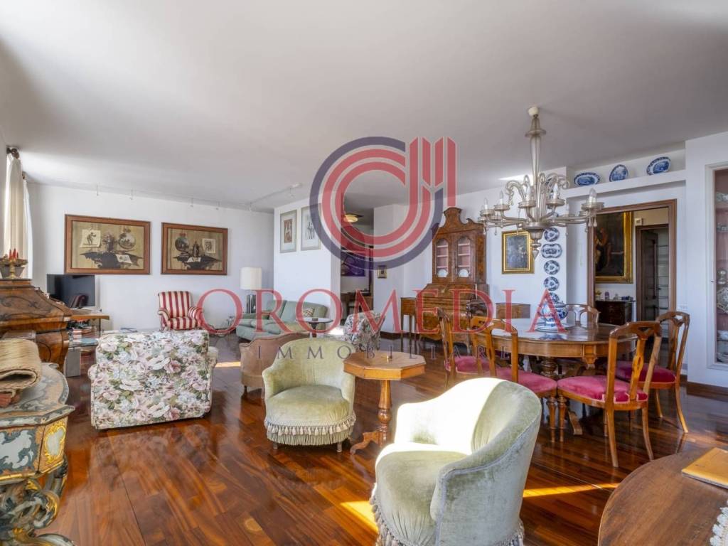 Appartamento a Bergamo in VIA SAN GIACOMO, 6 - Foto 2
