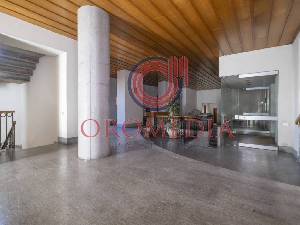 Appartamento a Bergamo in VIA SAN GIACOMO, 6 - Foto 4