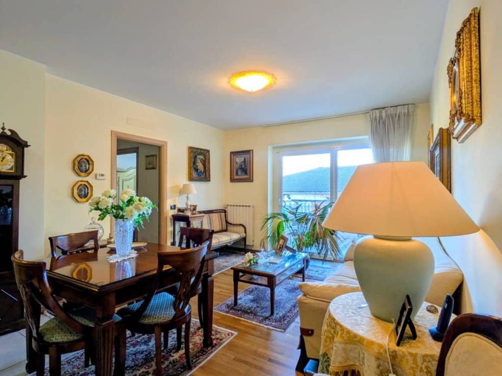 Appartamento a Isernia in Via Giovanni Berta, 37 - Foto 3