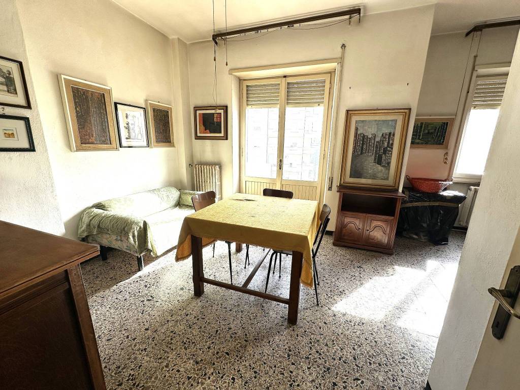 Appartamento a Nuoro in Viale della Repubblica - Foto 3