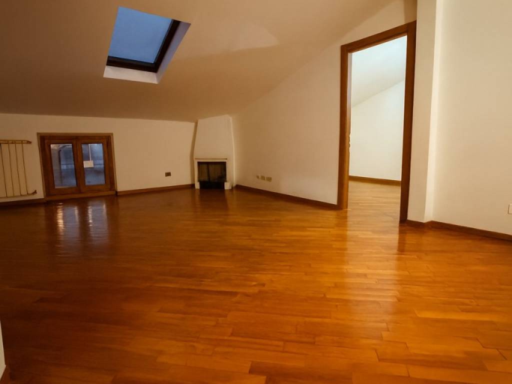 Appartamento a Prato in Via del Campaccio - Foto 2