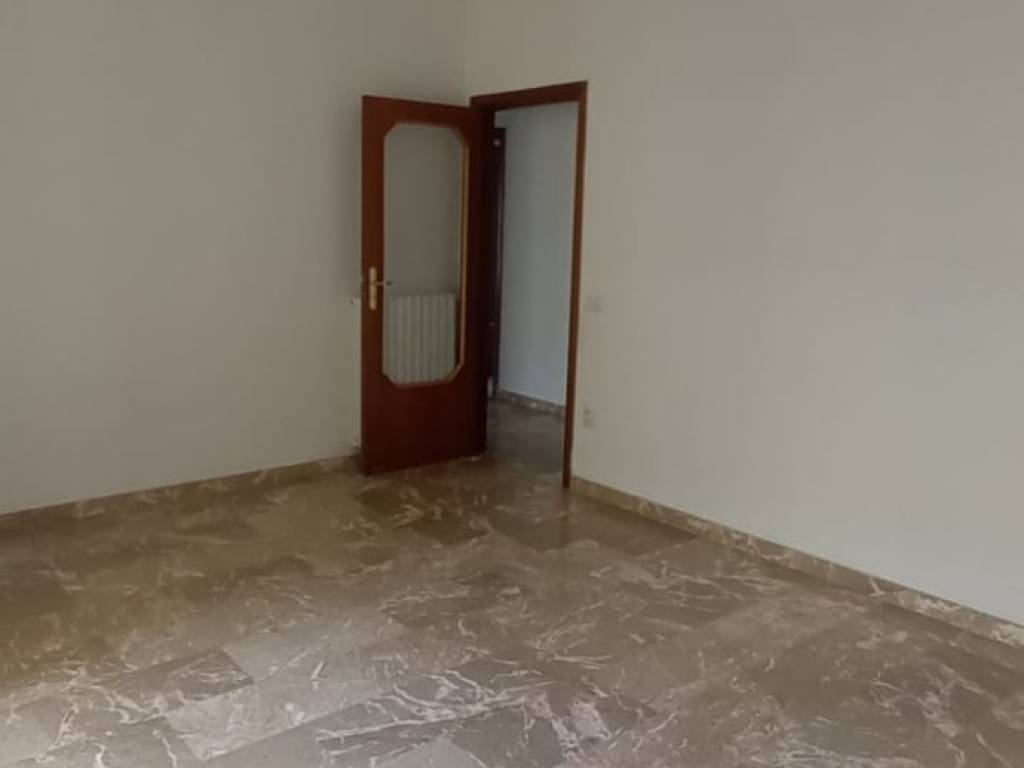 Appartamento a Catanzaro in Via Cesare Sinopoli - Foto 4