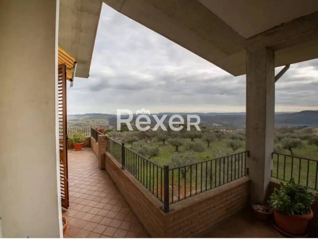 Villa a Alanno in Via Colle Grande - Foto 3