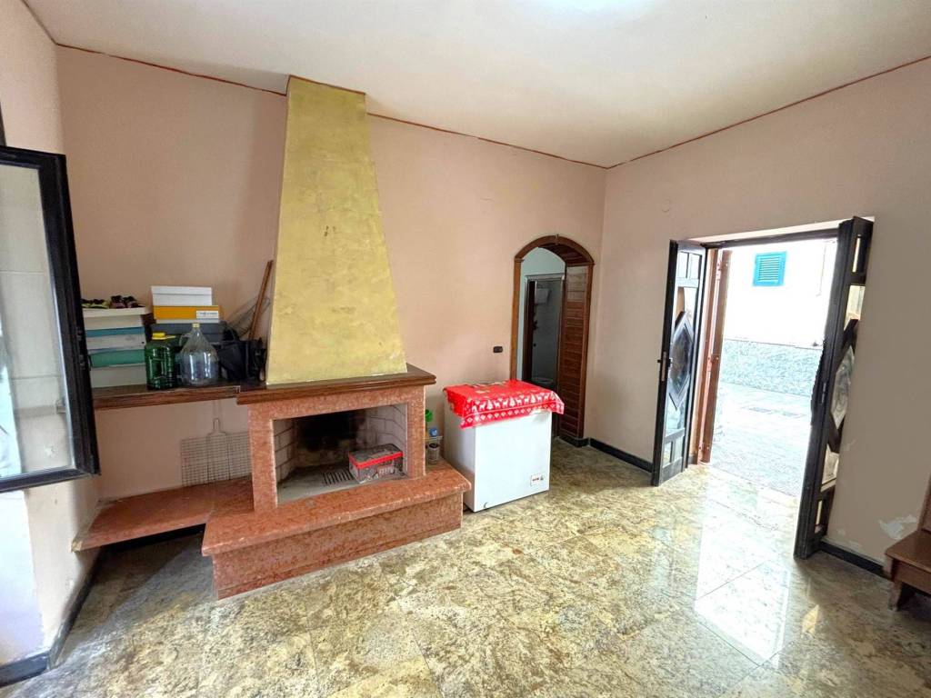 Casa indipendente a Mondragone - Foto 3