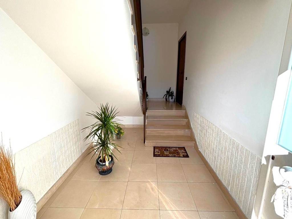 Appartamento a Mondragone in Via della Maddalena - Foto 3