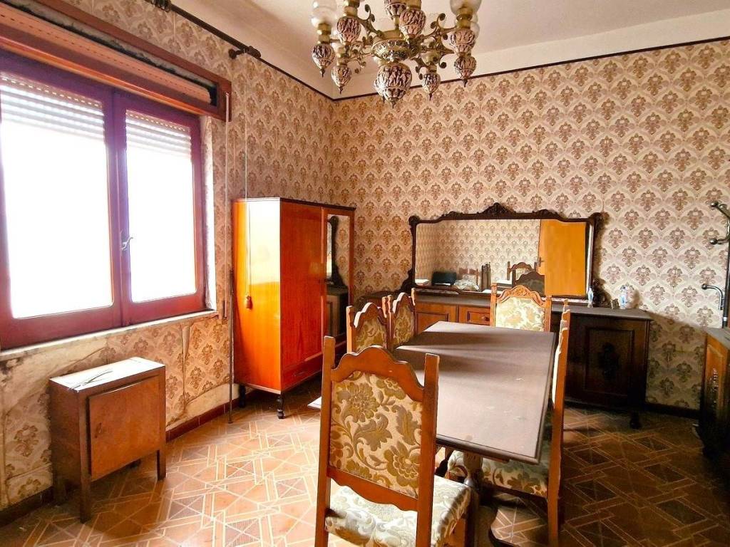 Appartamento a Mondragone in Piazzetta Crocelle - Foto 4