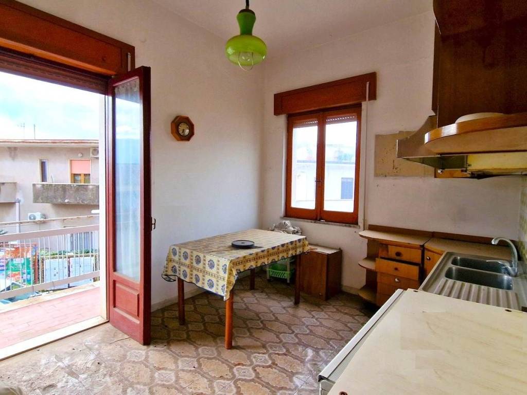 Appartamento a Mondragone in Piazzetta Crocelle - Foto 5