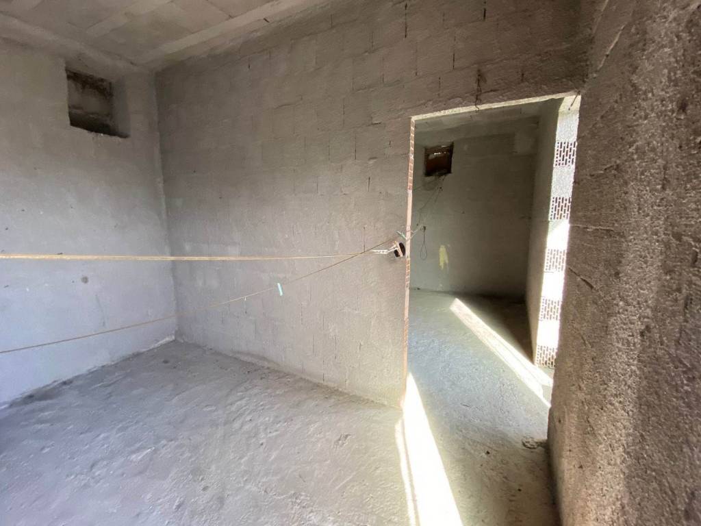 Casa indipendente a Mondragone in VIA MATTEOTTI - Foto 4