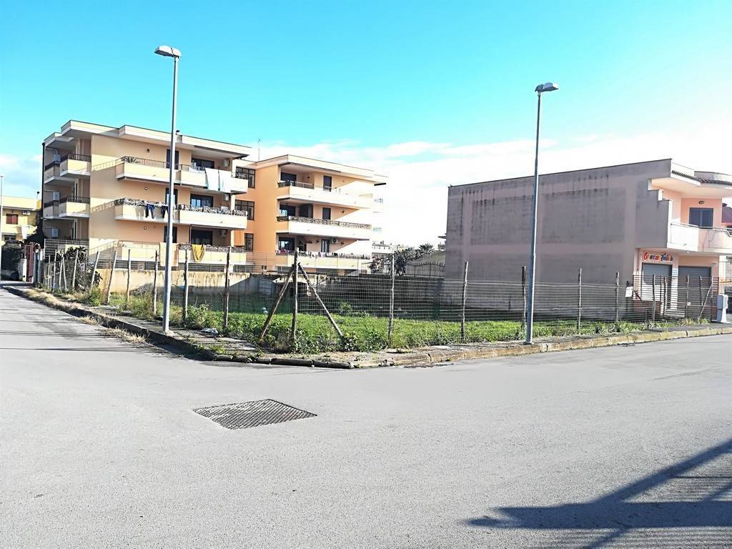 Terreno a Mondragone in via castelvolturno - Foto 4