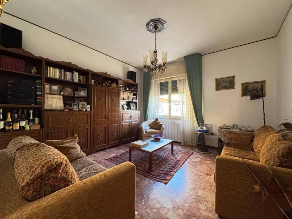 Casa indipendente a Montesilvano - Foto 2