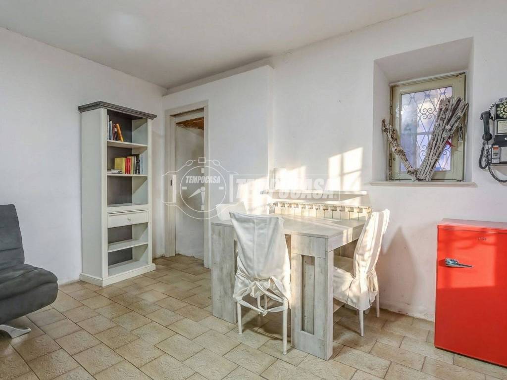 Casa indipendente a Casorate sempione in Via GENOVA 2 - Foto 4