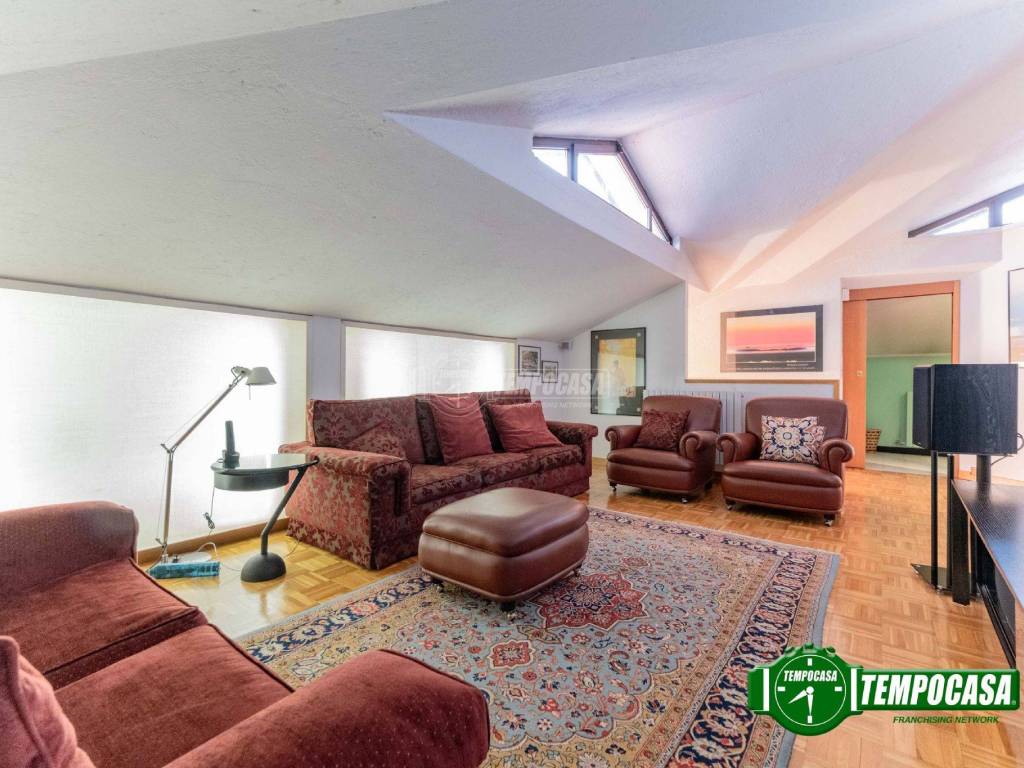 Villa a Ossona in Via Alessandro Volta, 15 - Foto 5