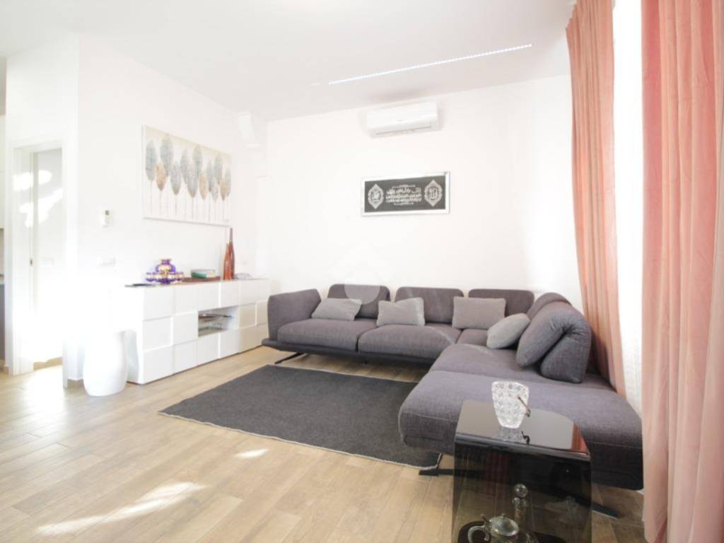 Appartamento a Bologna in Via del Triumvirato, 42 - Foto 2