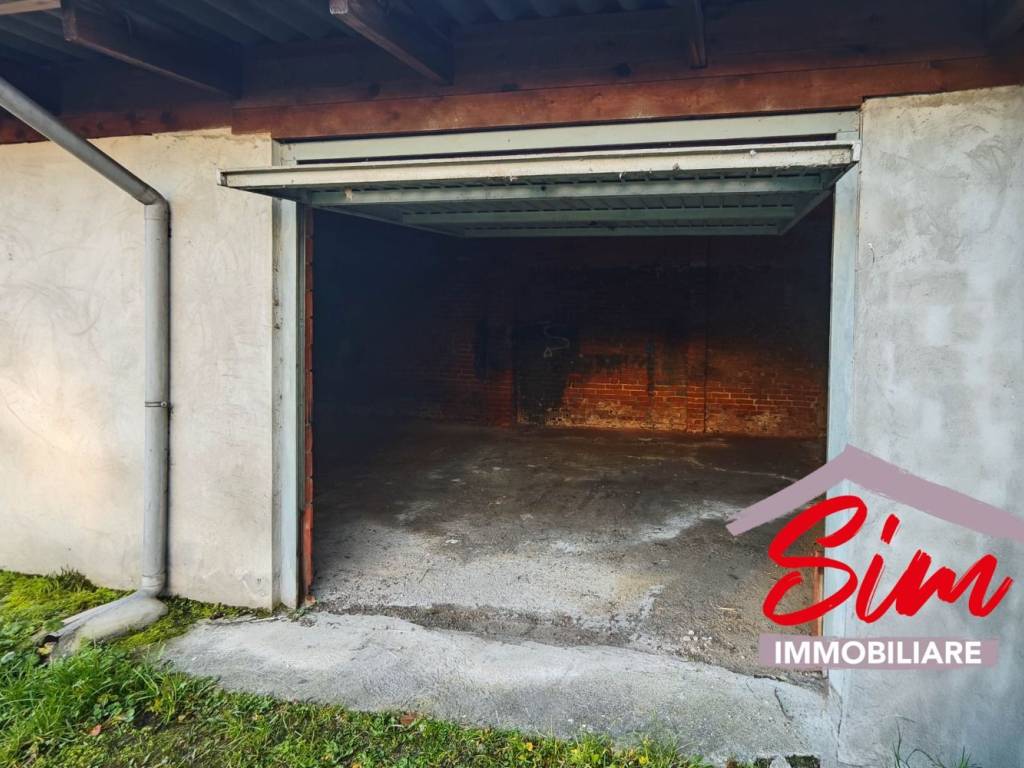 Box / garage a Novara in Via Fratelli Cervi - Foto 4