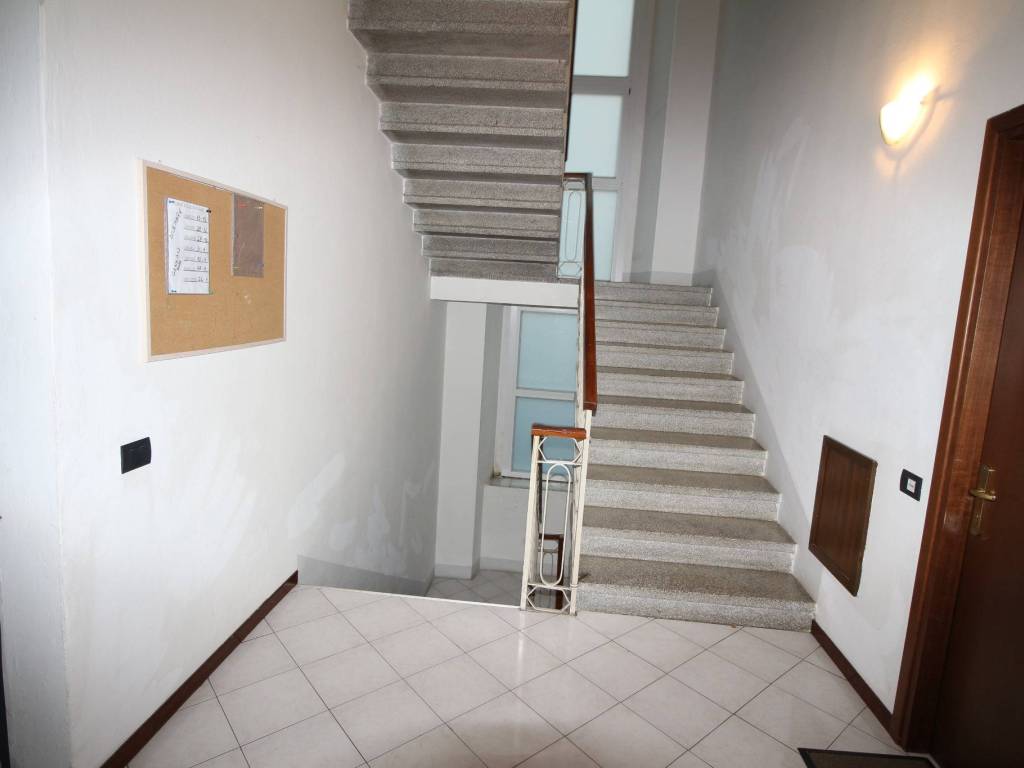 Appartamento a Bulciago in Via Dante Alighieri - Foto 3
