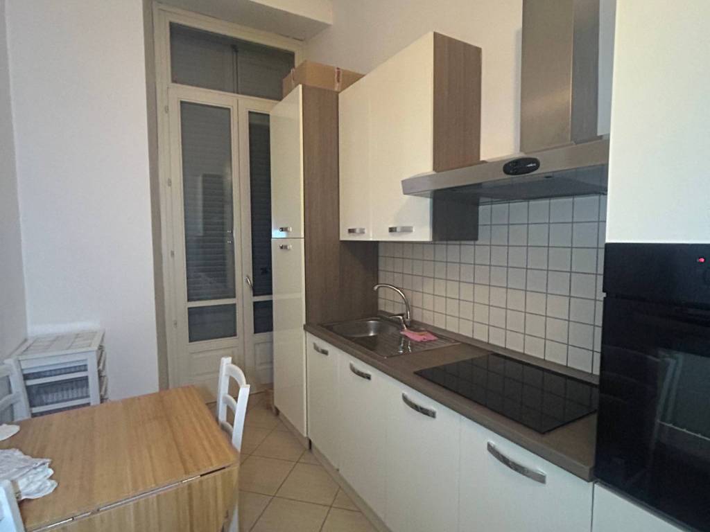 Appartamento a Alessandria in Piazza Giacomo Matteotti - Foto 2