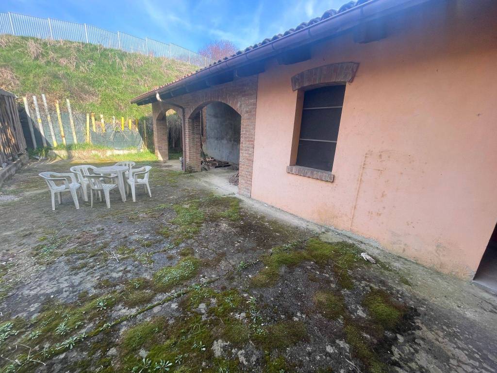 Casa indipendente a Camerano casasco in Via Guglielmo Marconi, 21 - Foto 2