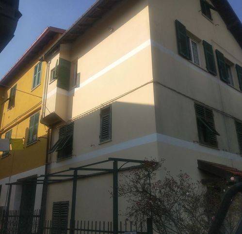 Villa a Savignone in Via Padre Attilio Garrè - Foto 2