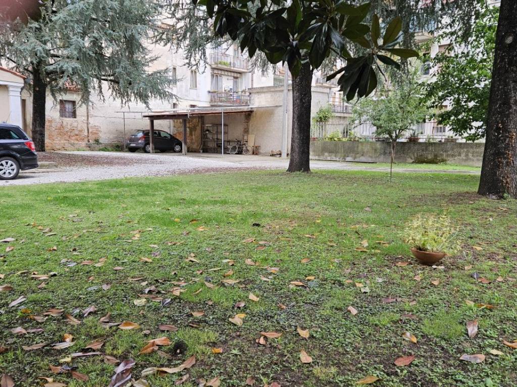 Appartamento a Este in Via C. B Cavour n. 79 Este - Foto 3