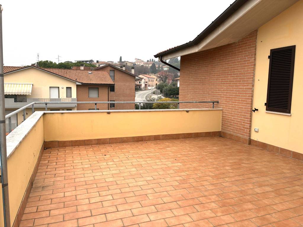 Appartamento a Monte san vito in Viale Martiri della Resistenza, 52 - Foto 5