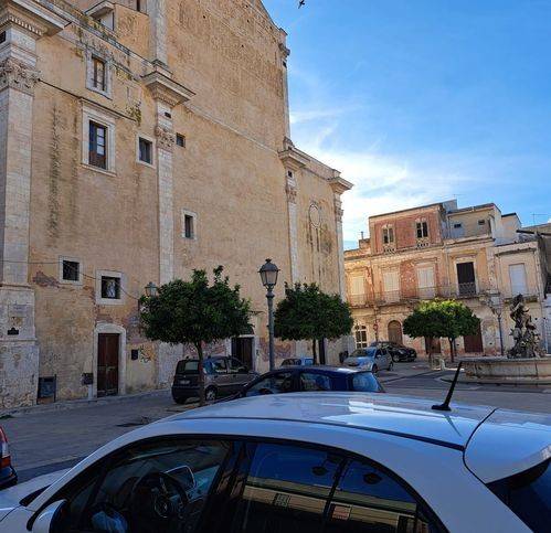 Villa a Rosolini in Piazza Masaniello - Foto 3