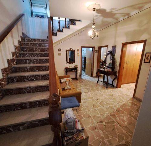 Villa a Pachino in Via Ciro Menotti - Foto 3