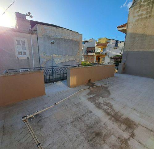 Villa a Pachino in Via Ciro Menotti - Foto 4