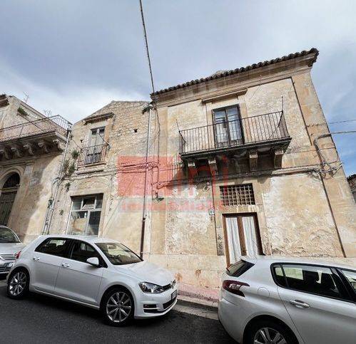 Villa a Modica in Via Camillo Finocchiaro Aprile - Foto 3