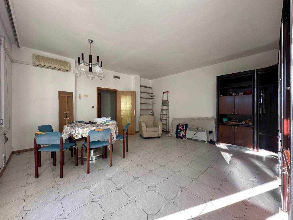 Appartamento a Bolzano in Via Sassari, 72 - Foto 4