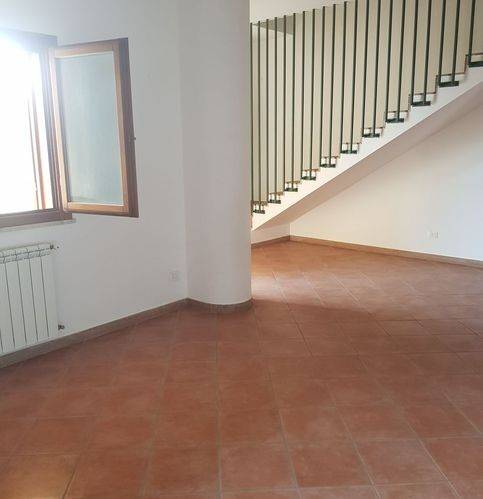 Casa indipendente a Custonaci in Via Petrarca - Foto 4