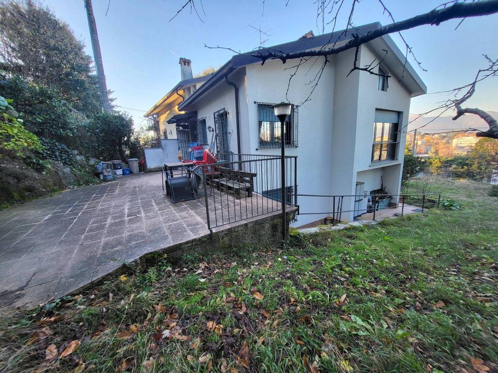 Villa a Inverigo in Via Curcetto, 21 - Foto 5