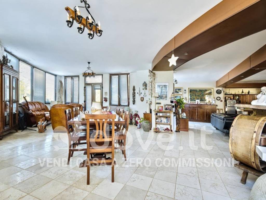 Villa a Conversano in Viale Discesa del Monte, 37 - Foto 2